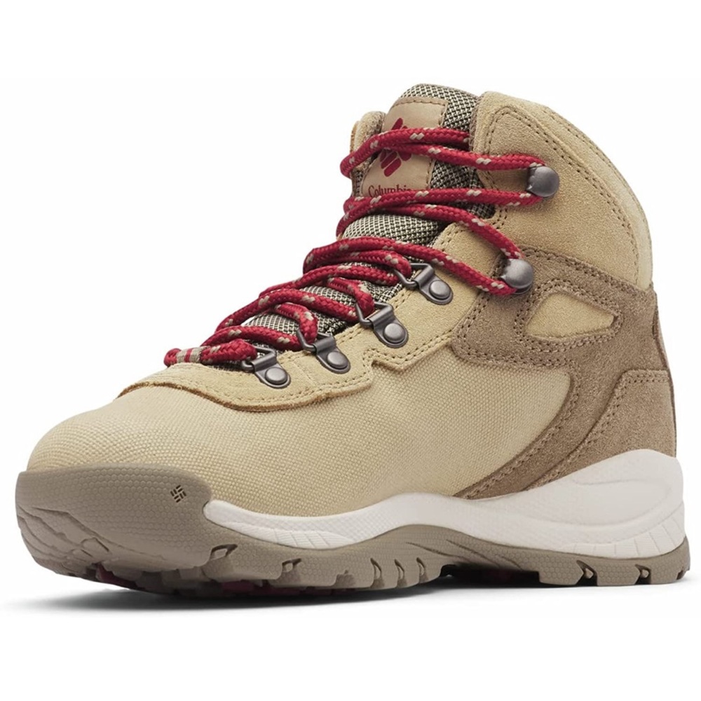 Columbia Hiking Boots NWT